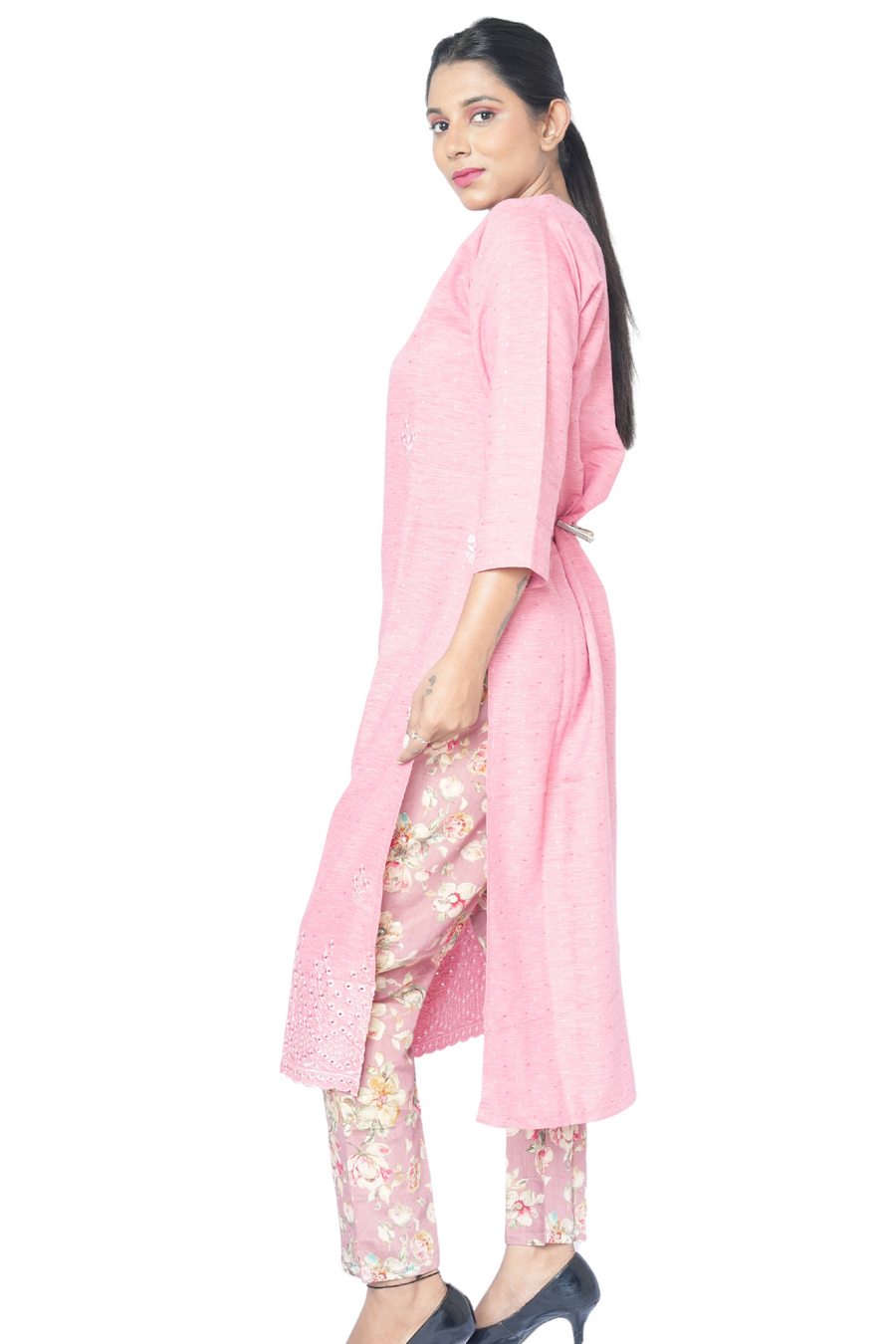 Kurti Carrot Bloom